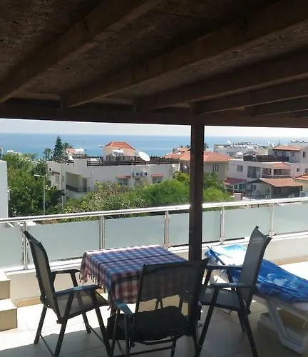 Tempo Sea Suits * Kyrenia (Northern Cyprus)